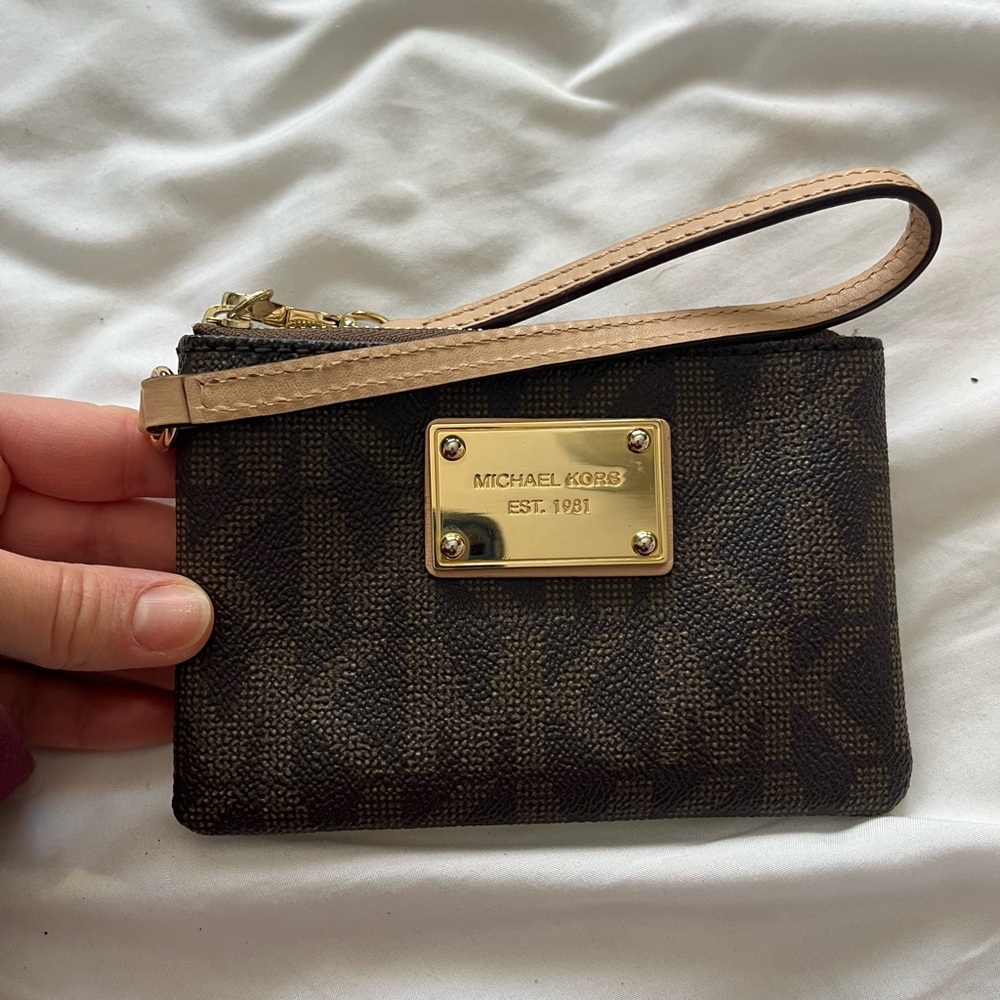 NWOT Michael Kors Wallet